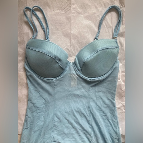 La Senza Sheer Slip - Picture 3 of 4